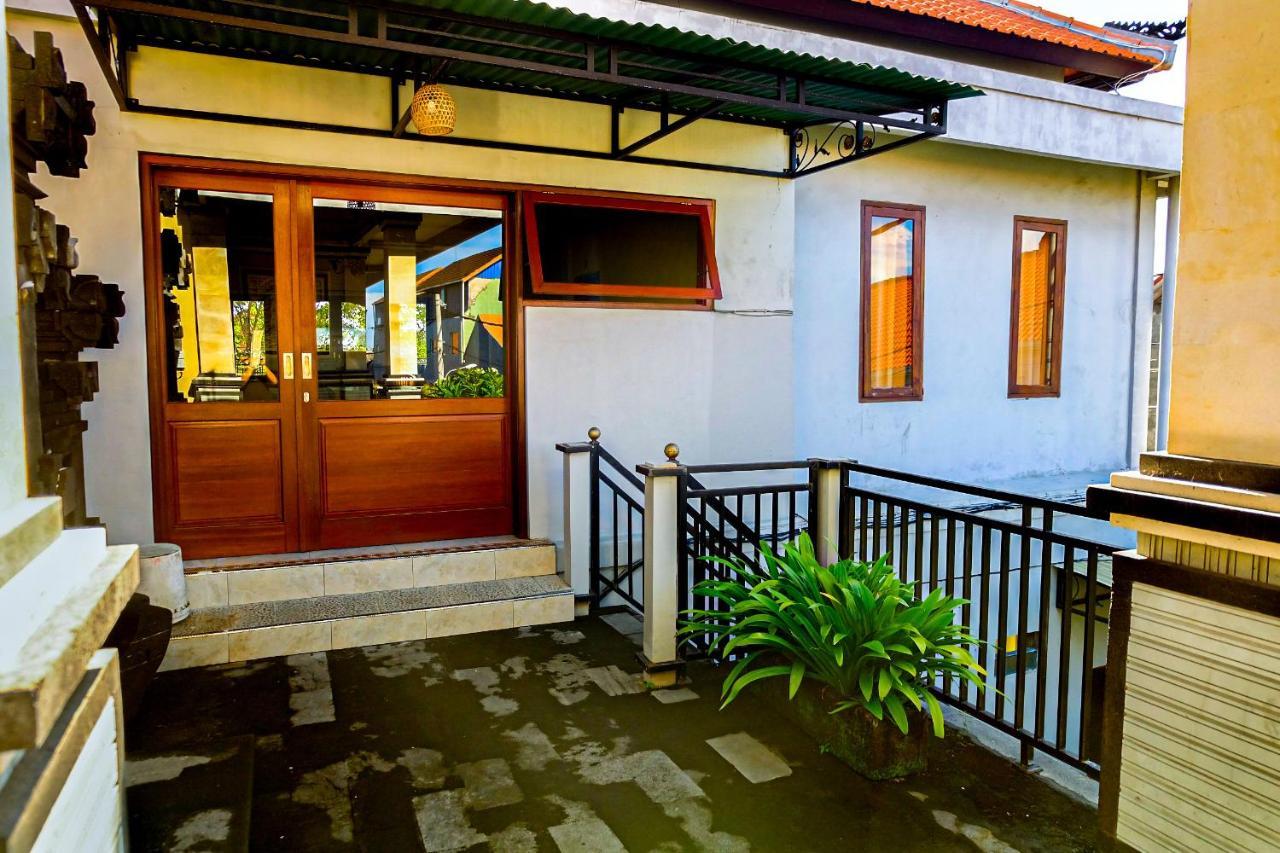 Adi Homestay Canggu Екстериор снимка